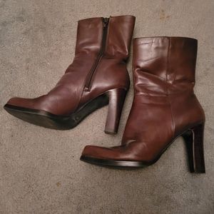 Anne Klein Brown leather boots
